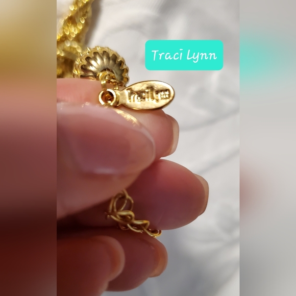 Goldtone Traci Lynn large rope chain dangle necklace statement - Picture 5 of 6